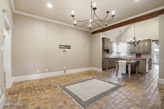 106 Freeport Circle, Lafayette, LA 70508