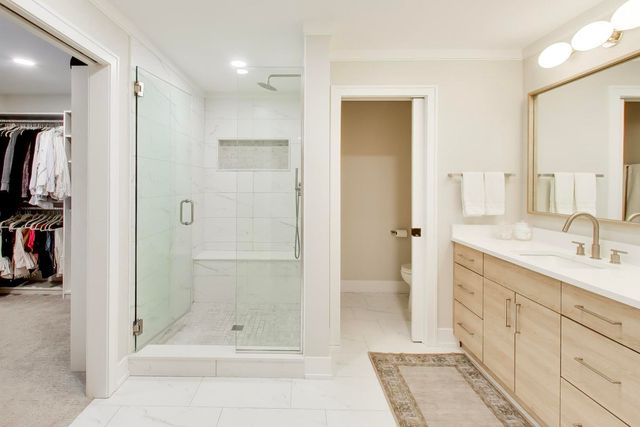 1821 Wildberry Drive A, Glenview, IL 60025