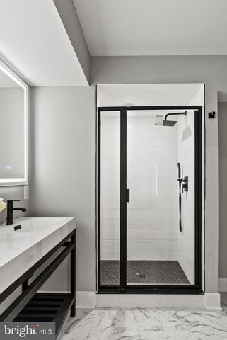 26 TODD PL NE #1, Washington, DC 20002