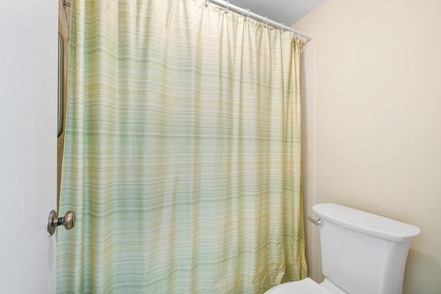 9810 Pineapple Tree Drive 101, Boynton Beach, FL 33436