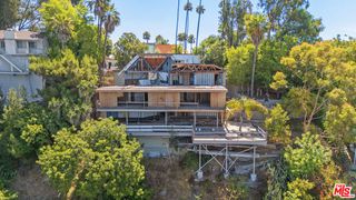 837 Linda Flora Drive, Los Angeles, CA 90049