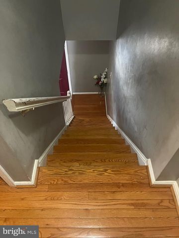 6 BLACKBURN CT, Burtonsville, MD 20866