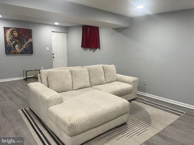 6 BLACKBURN CT, Burtonsville, MD 20866