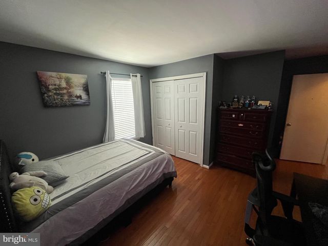 6 BLACKBURN CT, Burtonsville, MD 20866