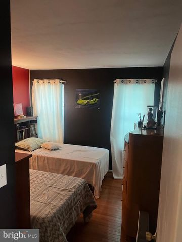 6 BLACKBURN CT, Burtonsville, MD 20866