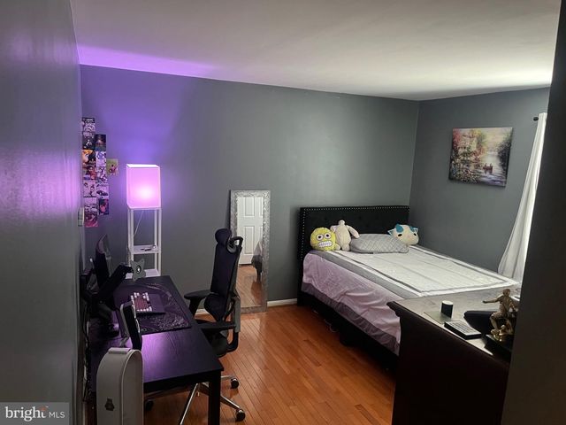 6 BLACKBURN CT, Burtonsville, MD 20866