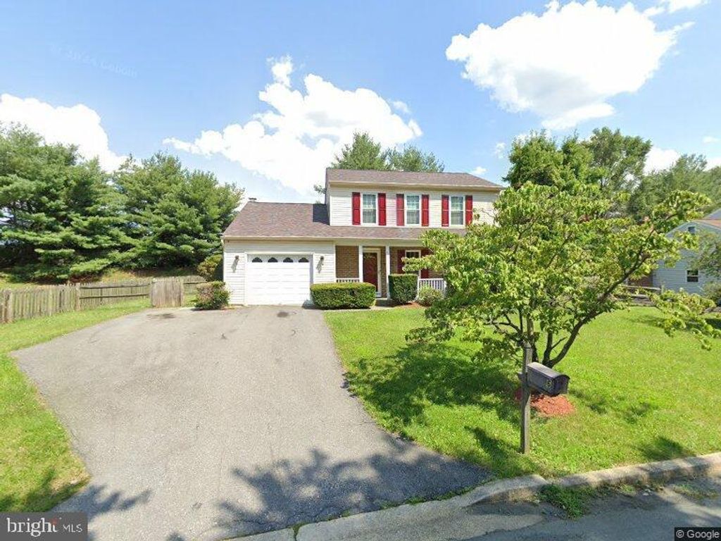 6 BLACKBURN CT, Burtonsville, MD 20866