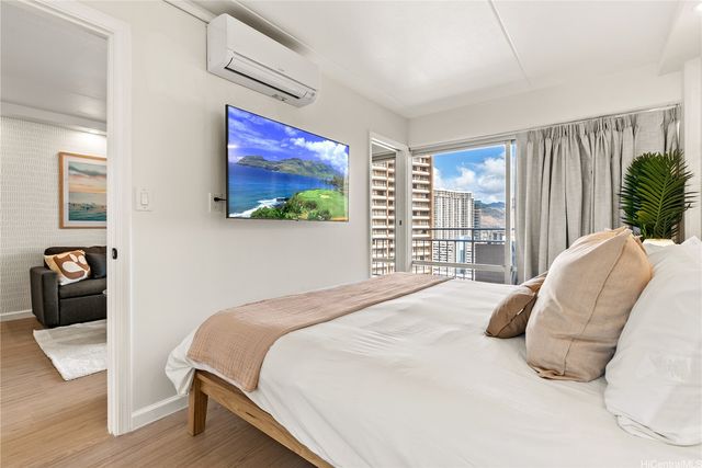 1777 Ala Moana Boulevard 1805, Honolulu, HI 96815