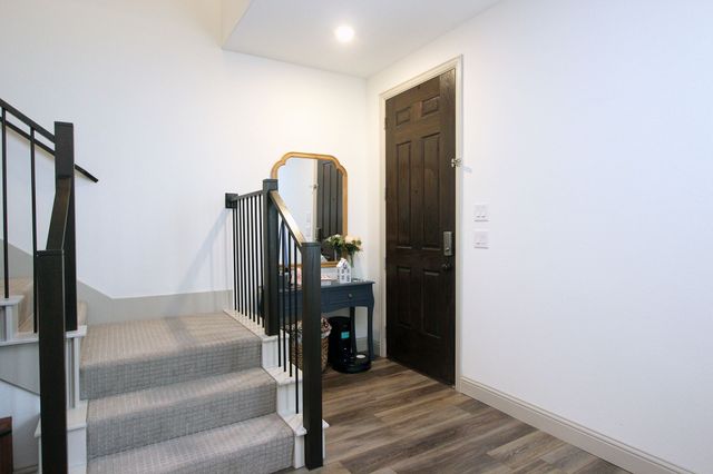 4554 Cypress Thorn Drive, Arlington, TX 76005