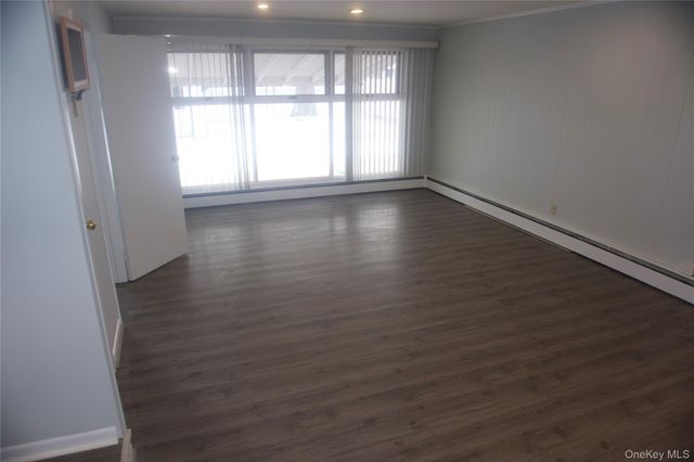 3134 Ward Lane, Wantagh, NY 11793