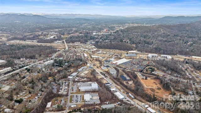 58 Sweeten Creek Road, Asheville, NC 28804