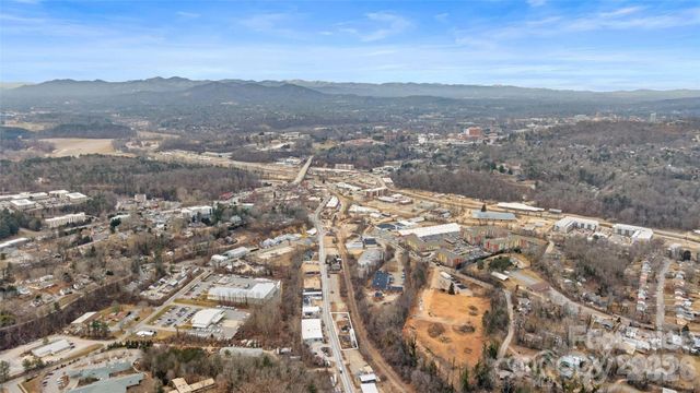 58 Sweeten Creek Road, Asheville, NC 28804