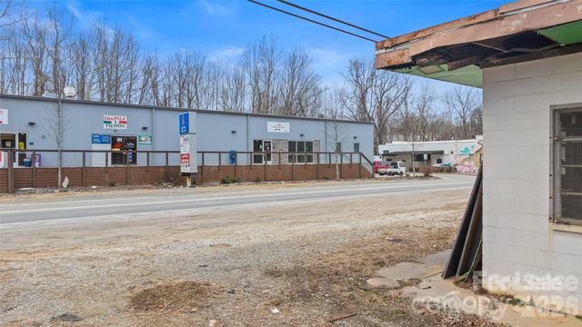 58 Sweeten Creek Road, Asheville, NC 28804