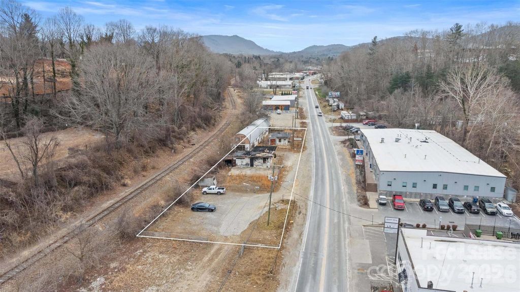 58 Sweeten Creek Road, Asheville, NC 28804