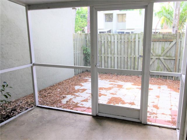 4917 25TH STREET W 103, Bradenton, FL 34207