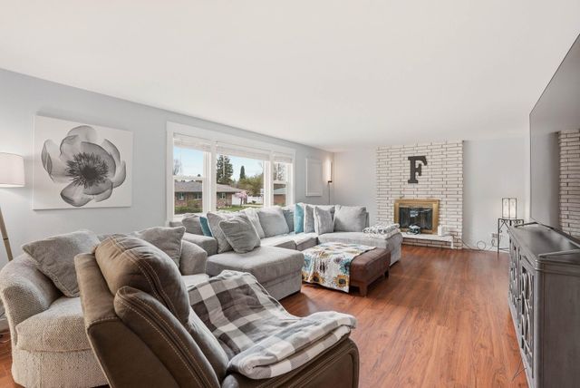 4112 W Kathleen Ave, Spokane, WA 99208