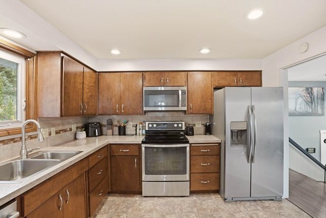 4112 W Kathleen Ave, Spokane, WA 99208