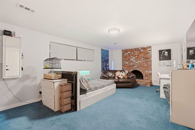 4112 W Kathleen Ave, Spokane, WA 99208