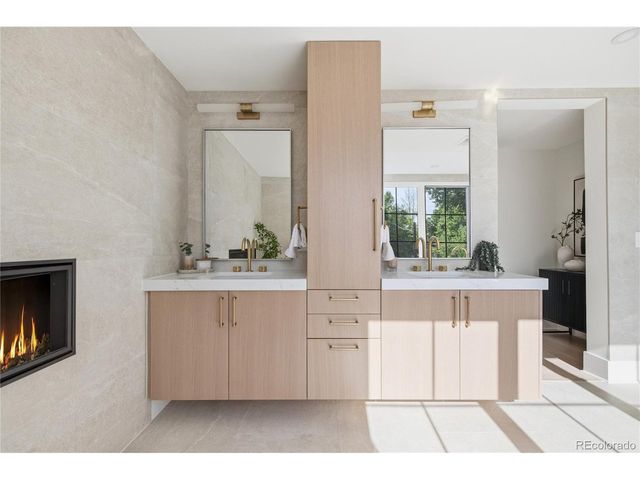 547 S Williams St, Denver, CO 80209