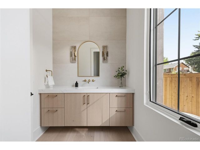 547 S Williams St, Denver, CO 80209