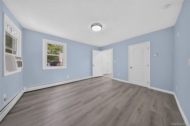 40 Christian Avenue, Setauket, NY 11733