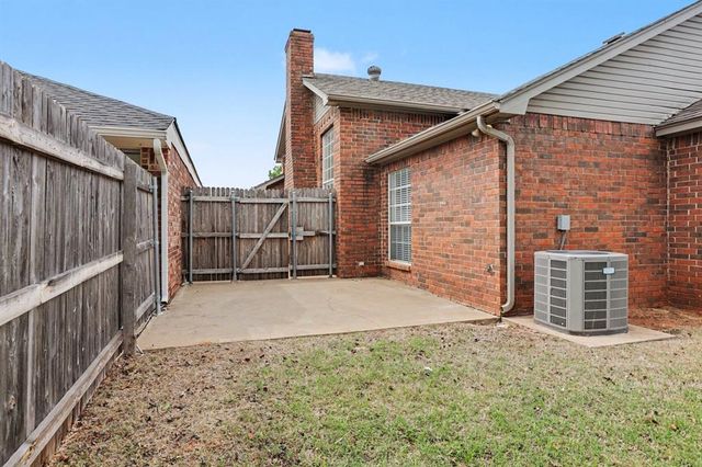 4433 Day Lilly Lane, Oklahoma City, OK 73120