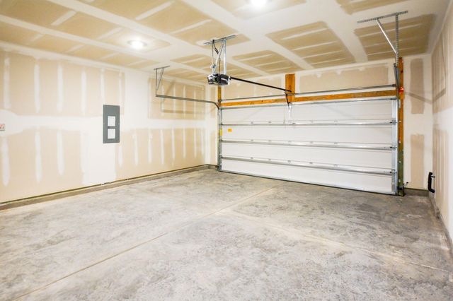 411 Zenith Boulevard, Summerville, SC 29486