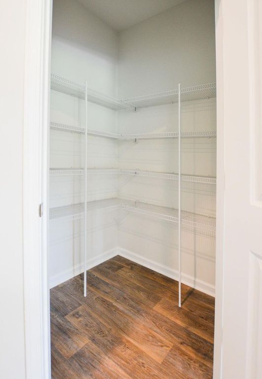 Image 7 of property listing at 411 Zenith Boulevard, Summerville, SC 29486