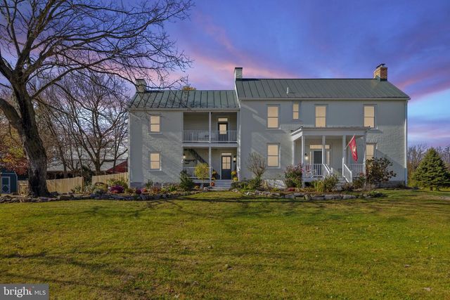 365 VAN CLEVESVILLE ROAD, Kearneysville, WV 25430