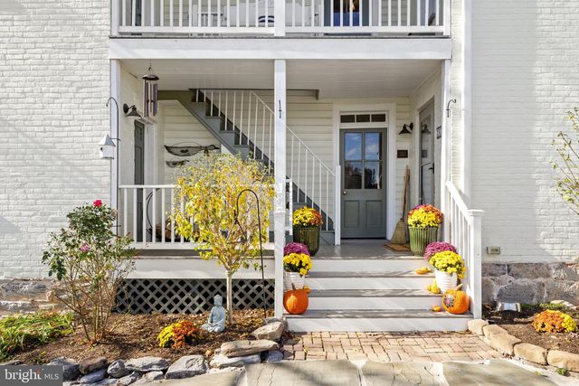 365 VAN CLEVESVILLE ROAD, Kearneysville, WV 25430