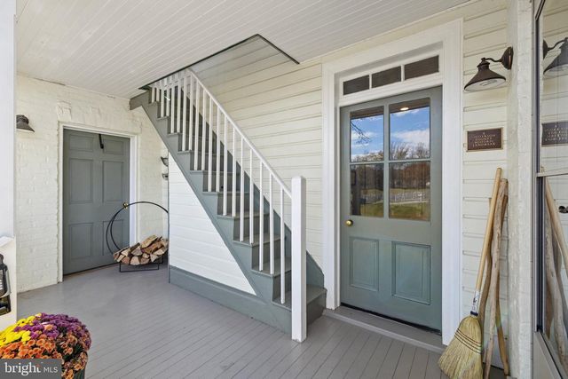 365 VAN CLEVESVILLE ROAD, Kearneysville, WV 25430