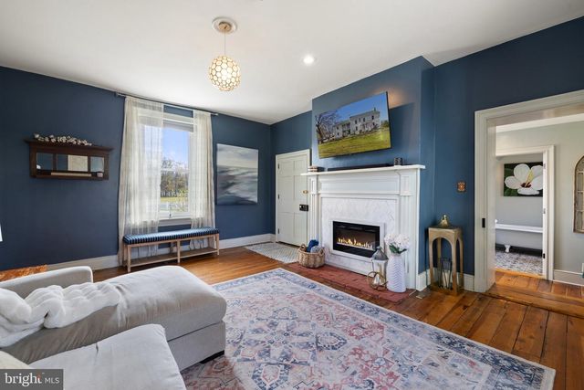 365 VAN CLEVESVILLE ROAD, Kearneysville, WV 25430