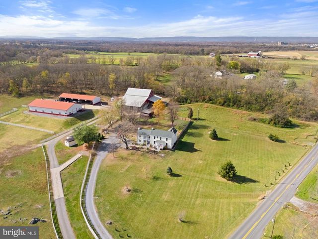 365 VAN CLEVESVILLE ROAD, Kearneysville, WV 25430