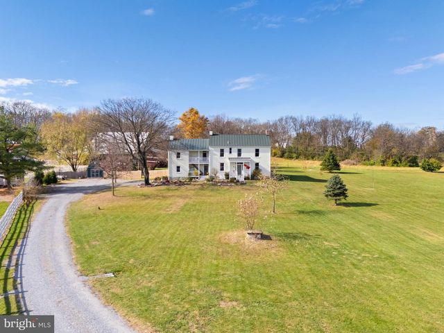 365 VAN CLEVESVILLE ROAD, Kearneysville, WV 25430