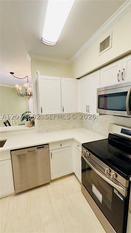 17125 N Bay Rd 3311, Sunny Isles Beach, FL 33160