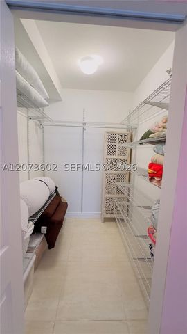 17125 N Bay Rd 3311, Sunny Isles Beach, FL 33160
