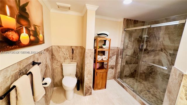 17125 N Bay Rd 3311, Sunny Isles Beach, FL 33160