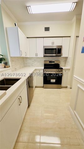 17125 N Bay Rd 3311, Sunny Isles Beach, FL 33160