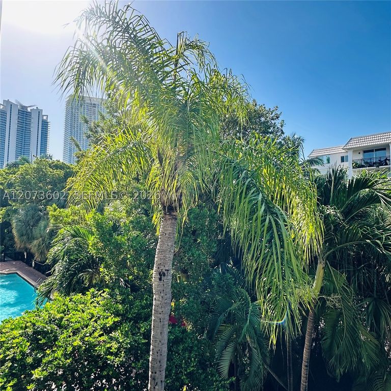 17125 N Bay Rd 3311, Sunny Isles Beach, FL 33160