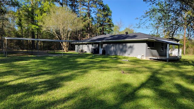 2200 Joe Rushing Lane, Livingston, TX 77351