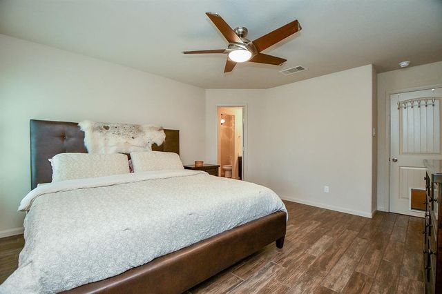 2026 Naplechase Crest Drive, Spring, TX 77373