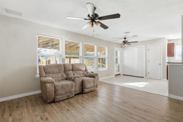 17818 Abaft Court, Crosby, TX 77532