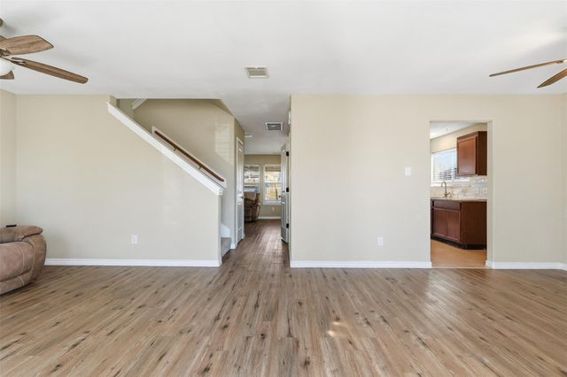 17818 Abaft Court, Crosby, TX 77532