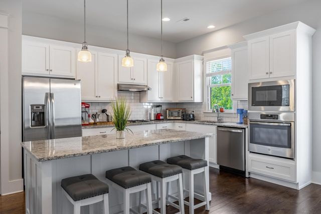 691 Mariner Way 72, Chattanooga, TN 37402