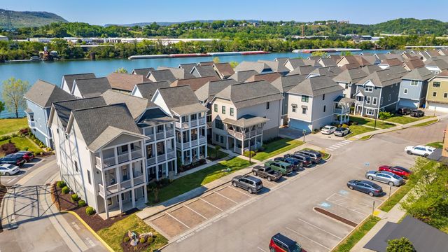 691 Mariner Way 72, Chattanooga, TN 37402