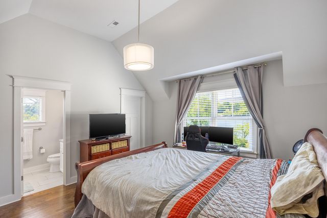 691 Mariner Way 72, Chattanooga, TN 37402