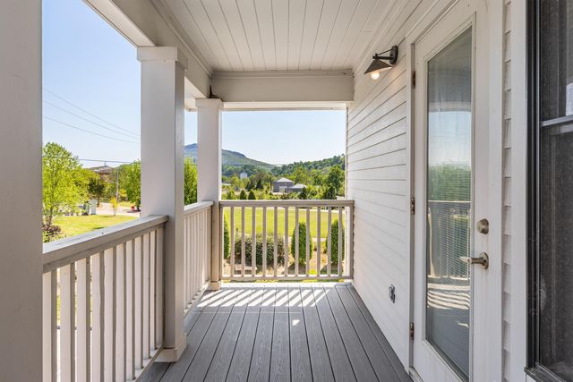 691 Mariner Way 72, Chattanooga, TN 37402