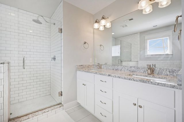 691 Mariner Way 72, Chattanooga, TN 37402