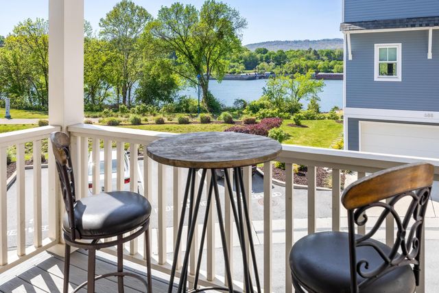 691 Mariner Way 72, Chattanooga, TN 37402