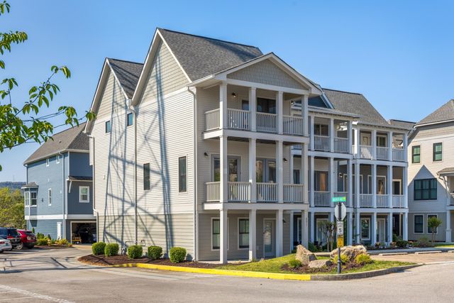 691 Mariner Way 72, Chattanooga, TN 37402